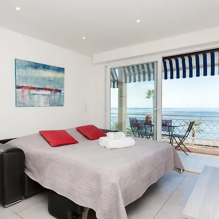 Saint Remy Apartment *